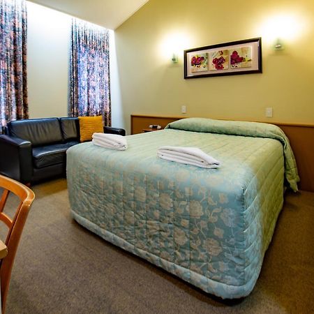 Victoria Railway Hotel Инверкаргилл Экстерьер фото