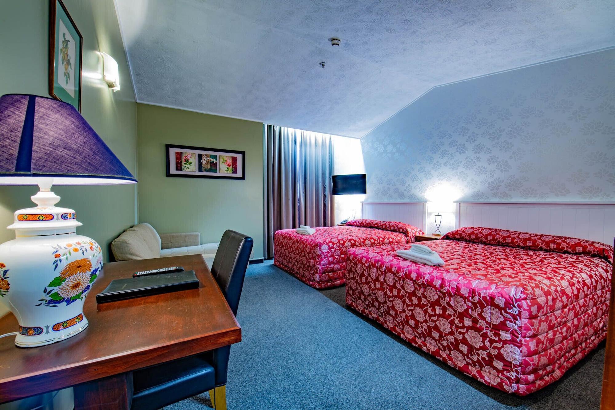 Victoria Railway Hotel Инверкаргилл Экстерьер фото