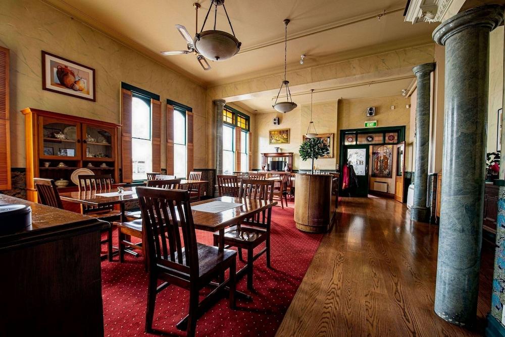 Victoria Railway Hotel Инверкаргилл Экстерьер фото