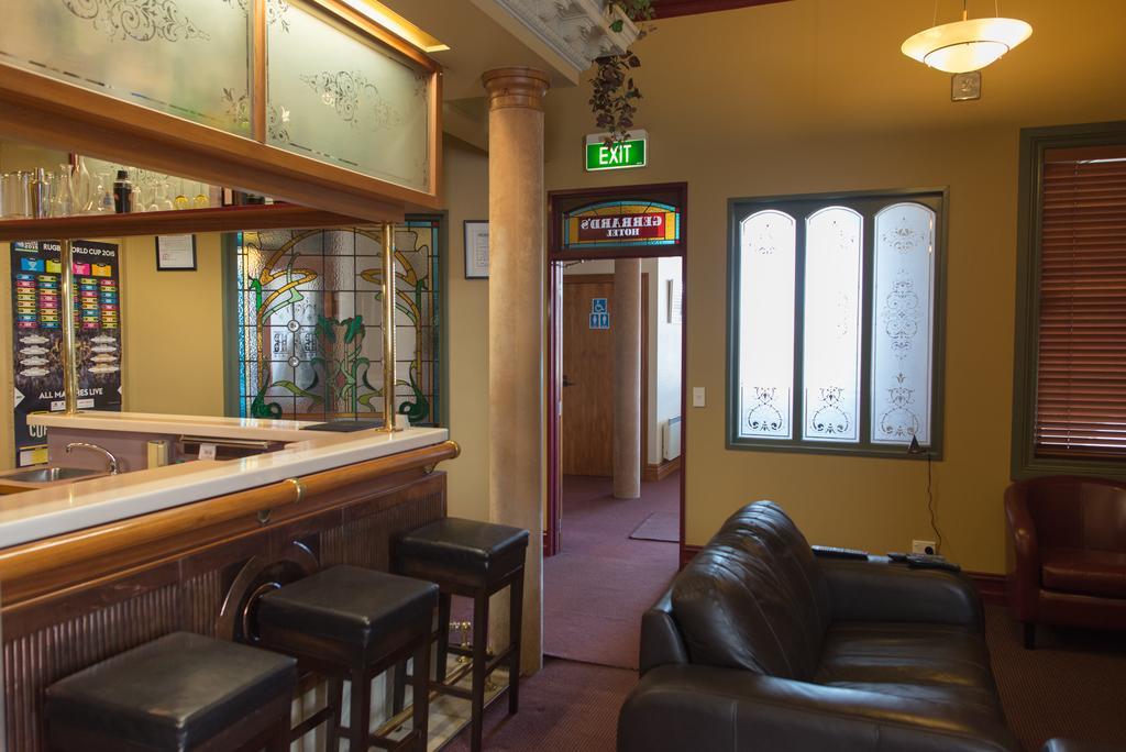 Victoria Railway Hotel Инверкаргилл Экстерьер фото