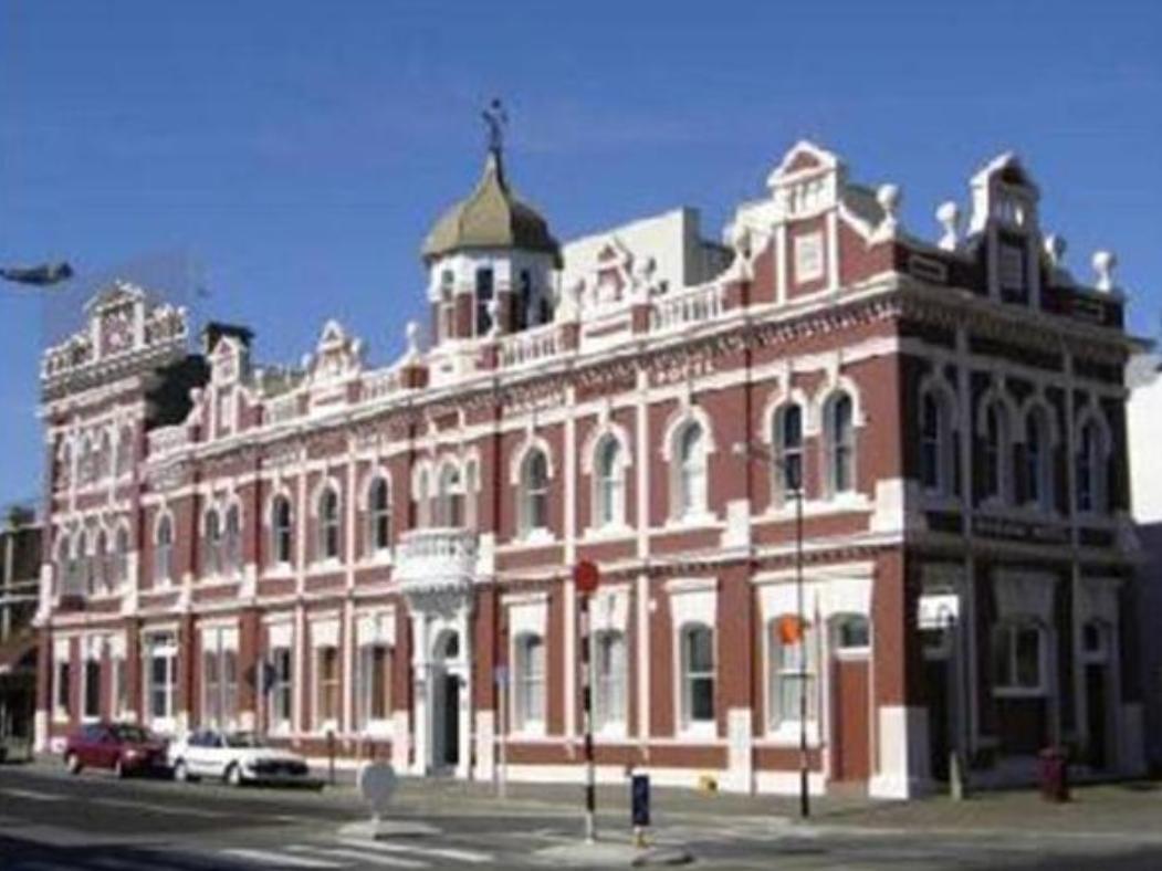 Victoria Railway Hotel Инверкаргилл Экстерьер фото