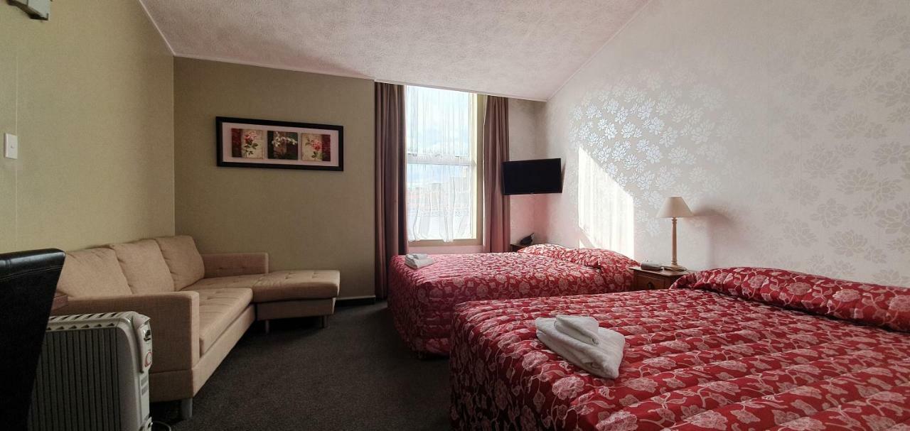 Victoria Railway Hotel Инверкаргилл Экстерьер фото